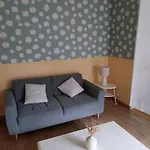 Maison Au Calme 2 Centre De Apartamento *