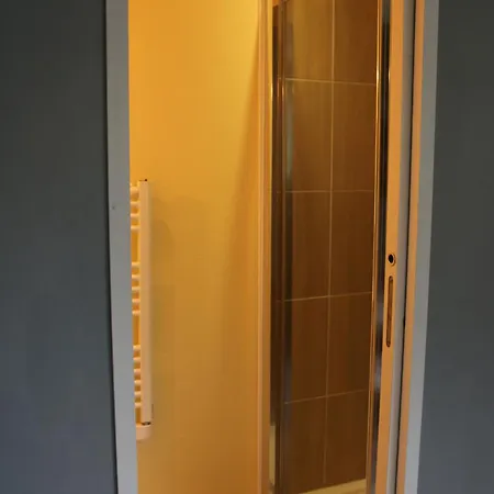 Maison Au Calme 2 Centre De Appartamento Caen